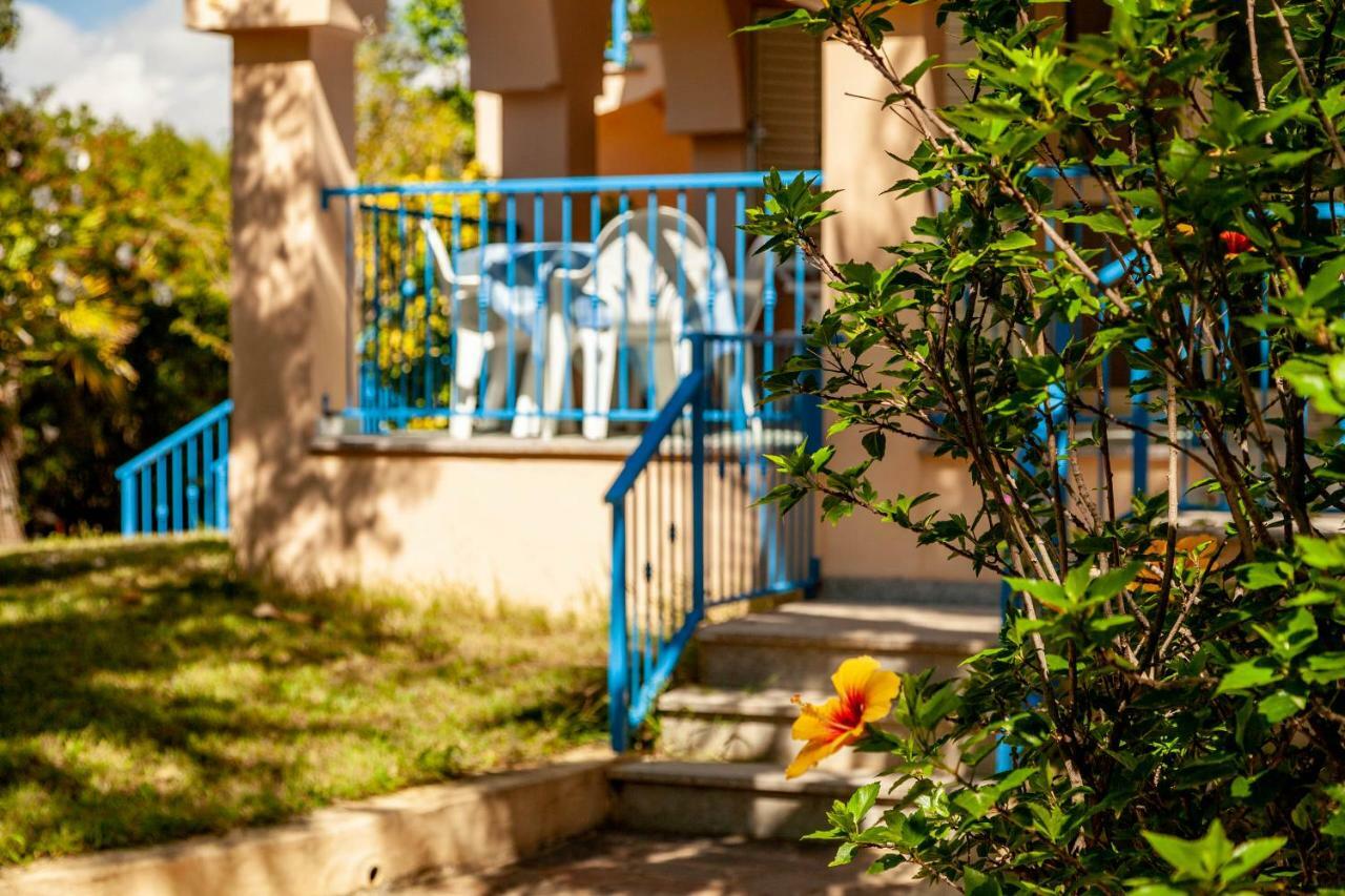 Mare Azzurro Aparthotel Cardedu Exterior foto